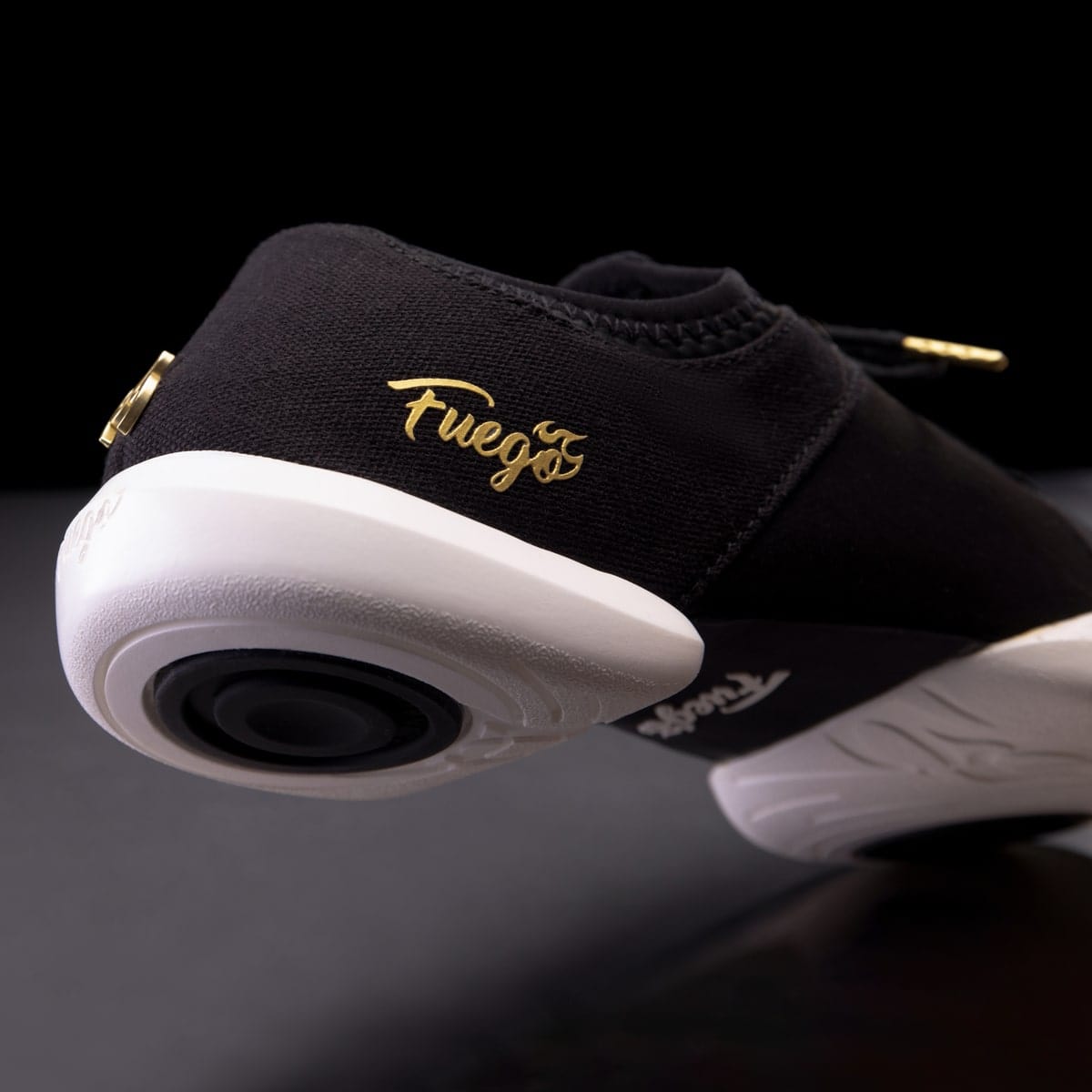 Fuego | Split-sole | Black